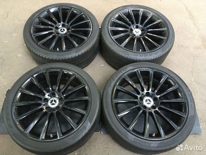 R20 Pirelli P Zero 245/40, PCD 5x112 DIA 66.6