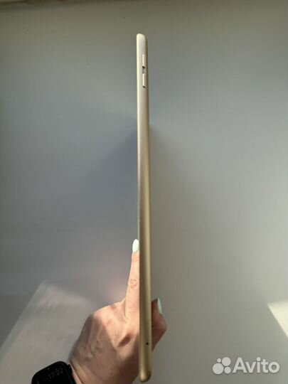 iPad 5 (2017) 128 gb wi-fi+cellular