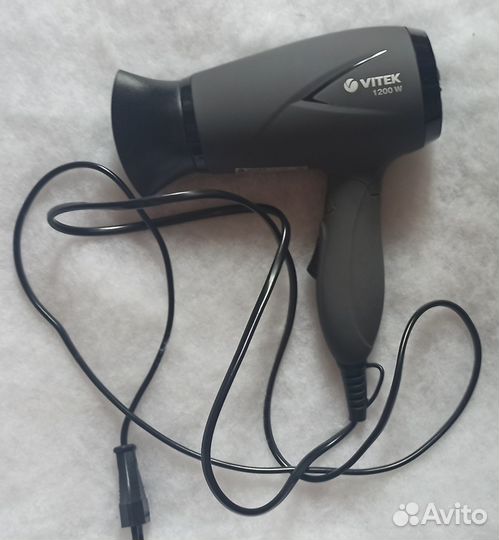 Фен vitek новый. Складной