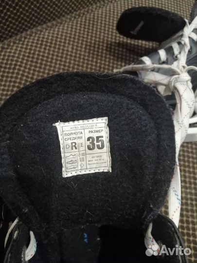 Коньки хоккейные 35р