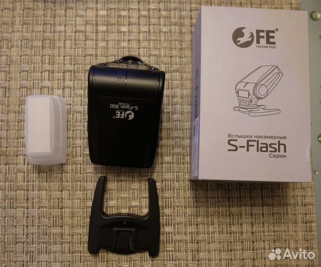 Фотовспышка для nikon S-Flash 300 TTL-N HSS Falcon