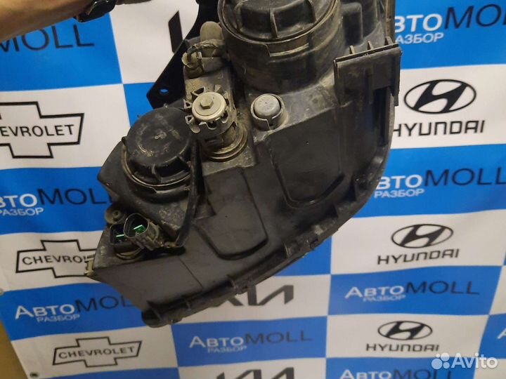 Фара передняя правая Хендай i30 1 FD