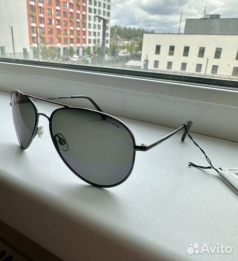 Солнцезащитные очки Polaroid P4139C