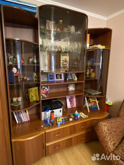 Стенка сервант