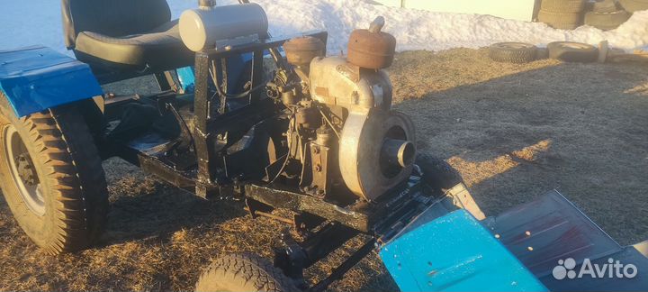 Мини-трактор, 1990