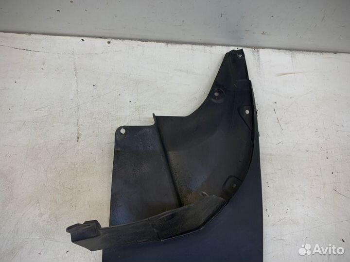 Брызговик задний правый Toyota Land Cruiser Prado