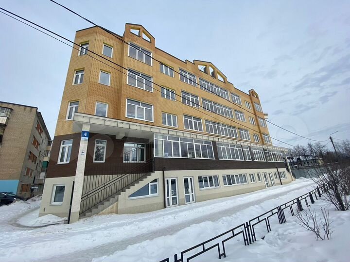 2-к. квартира, 53,9 м², 2/4 эт.