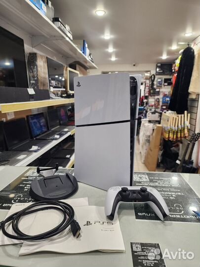 PS 5 slim состояние нового без дисковода