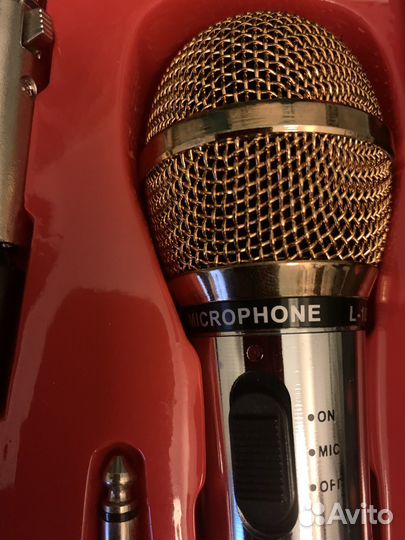 Караоке-микрофон беспров./провод. LG L-1050