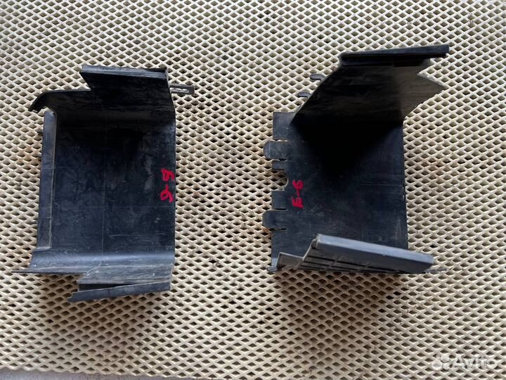 Корпус крепления АКБ VolksWagen Passat B6 2.0