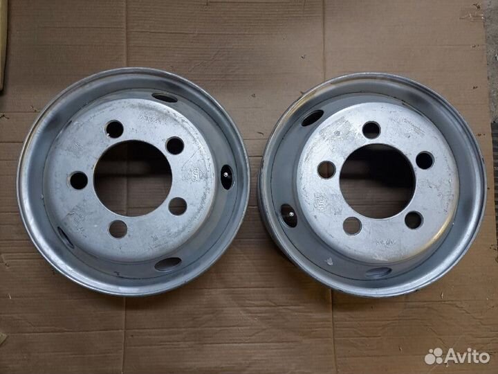 Диск колесный грузовой 5 отверстий R17.5