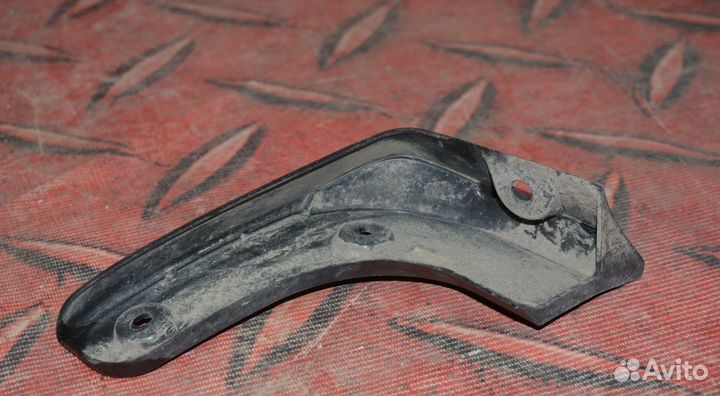 Брызговик задний правый Kia Optima 4