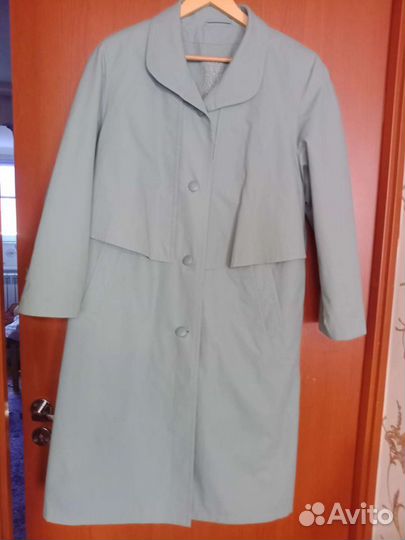 Плащ женский
