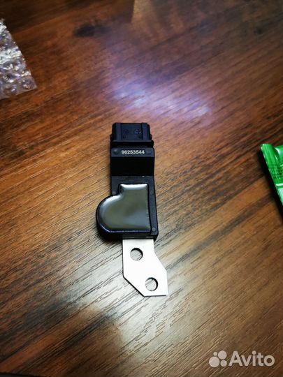 Датчик распредвала Chevrolet Cruze 96253544