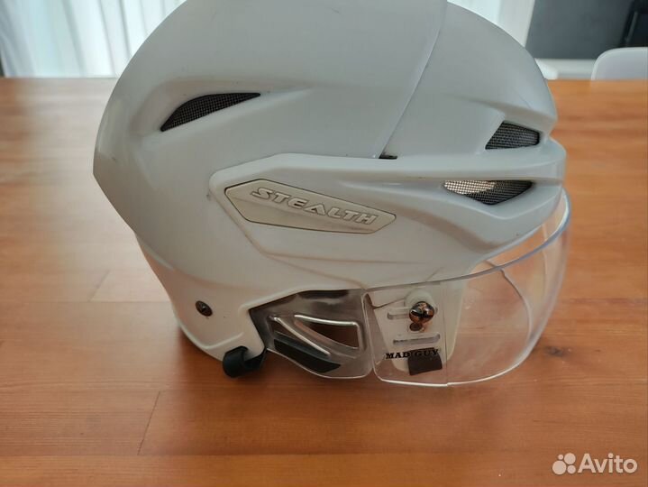 Хоккейный шлем easton размер L