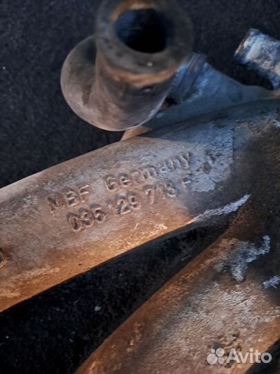 Впускной коллектор карбюратор 2.3 Ауди