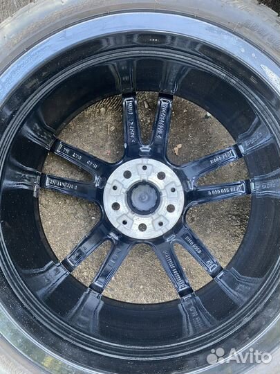 Michelin Pilot Primacy 245/45 R19 и 275/40 R19 98Y