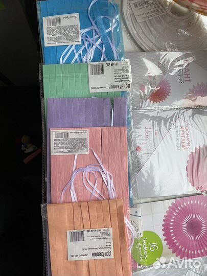 Яркое украшение праздника в пастельных тонах