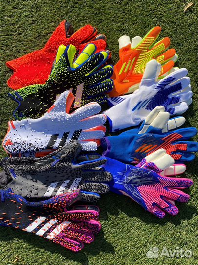 Вратарские перчатки Adidas Predator pro
