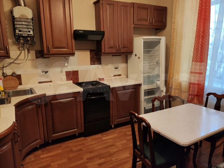 Комната 18 м² в 2-к., 3/5 эт.