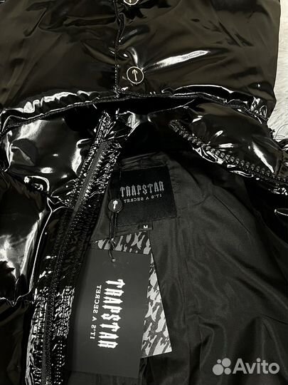 Пуховик Trapstar Shiny Black Irongate Jacket