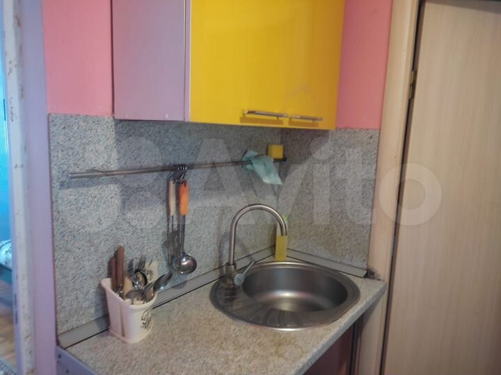 2-к. квартира, 50 м², 2/3 эт.