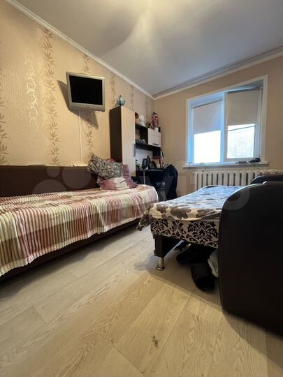 Комната 13 м² в 2-к., 2/9 эт.