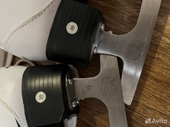 Коньки женский