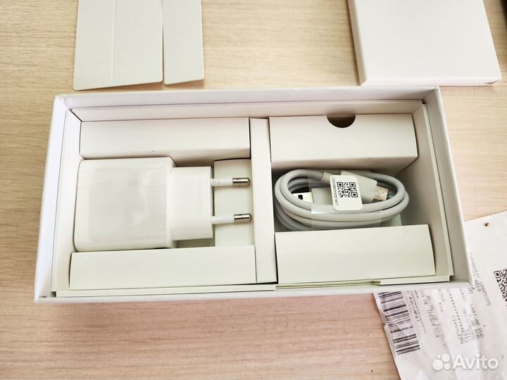 Xiaomi Redmi 8A, 2/32 ГБ