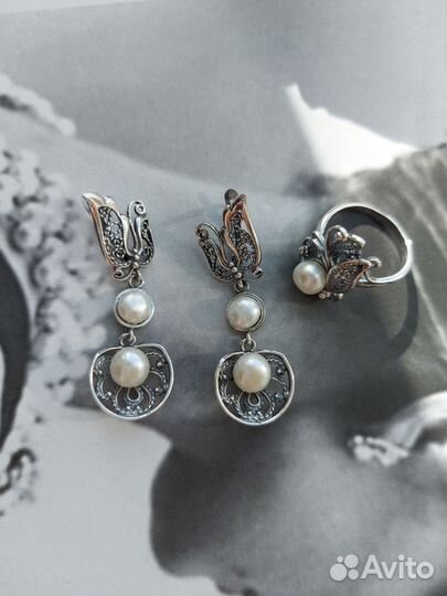 Комплект украшений с жемчугом