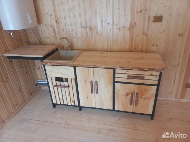 Мебель из натурального дерева