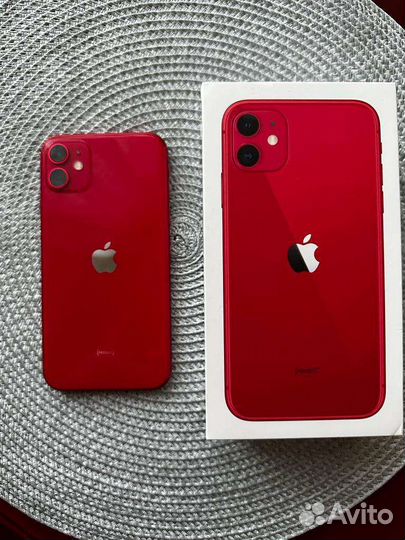Телефон iPhone 11