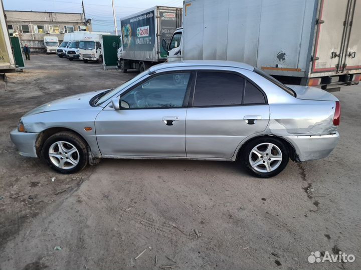 Mitsubishi Mirage 1.8 AT, 2000, 195 000 км