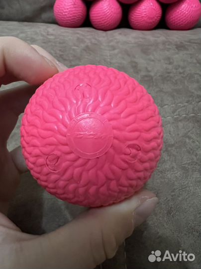 Мячи для игры в хоккей