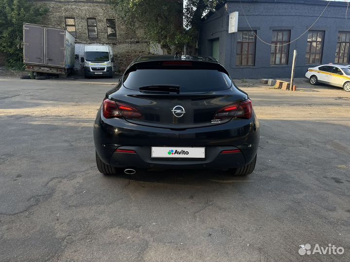 Opel Astra GTC 1.6 МТ, 2012, 130 000 км