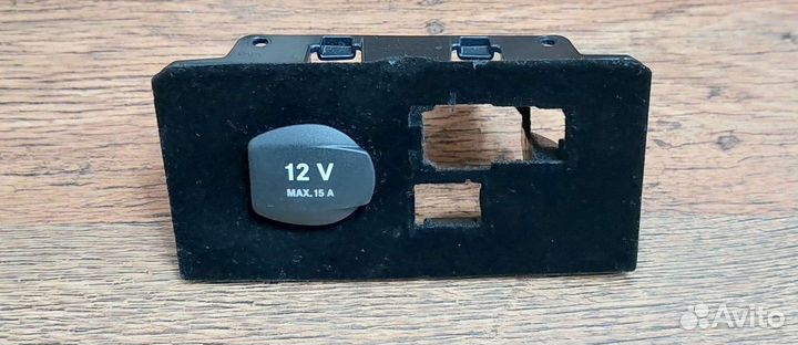 Прикуриватель Mercedes Benz w218