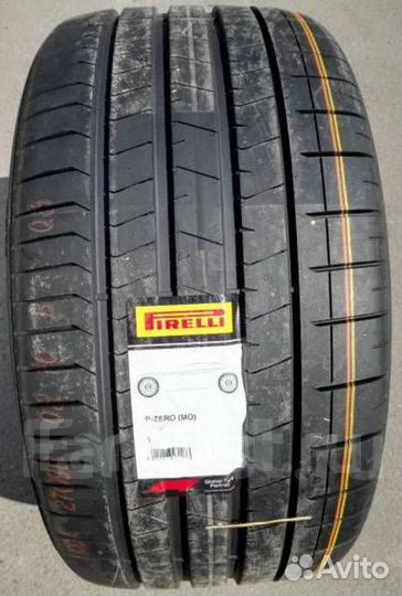 Pirelli P Zero PZ4 275/35 R23 108Y