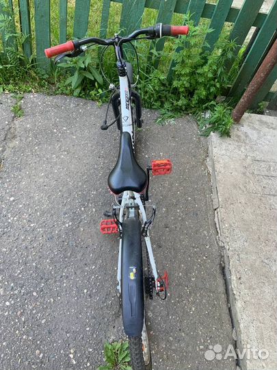 Детский велосипед btwin