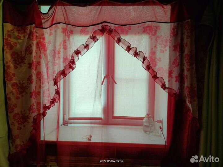 Штора бордовая 2.75 x 1.65