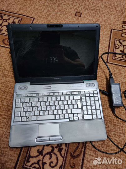 Ноутбук toshiba satellite L 500 1Q6