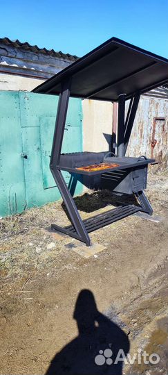 Мангал с печью под казан и крышей