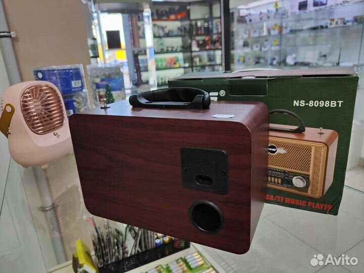 Блютуз колонка с радио