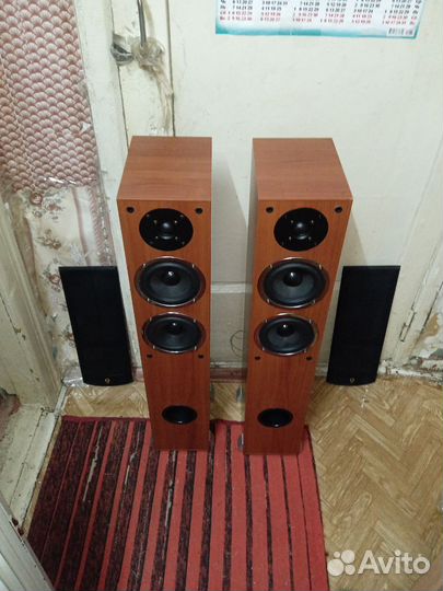 Студийные мониторы Sven 2х90вт 8ом