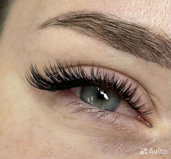 Наращивание ресниц модель