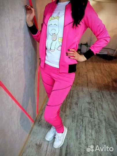 Спортивный костюм женский новый 42 44 46 48 50