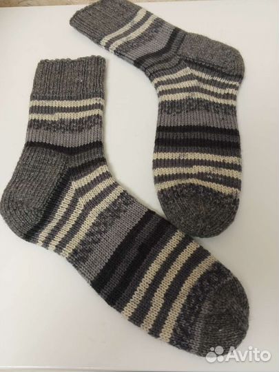 Носки шерстяные, ручная работа