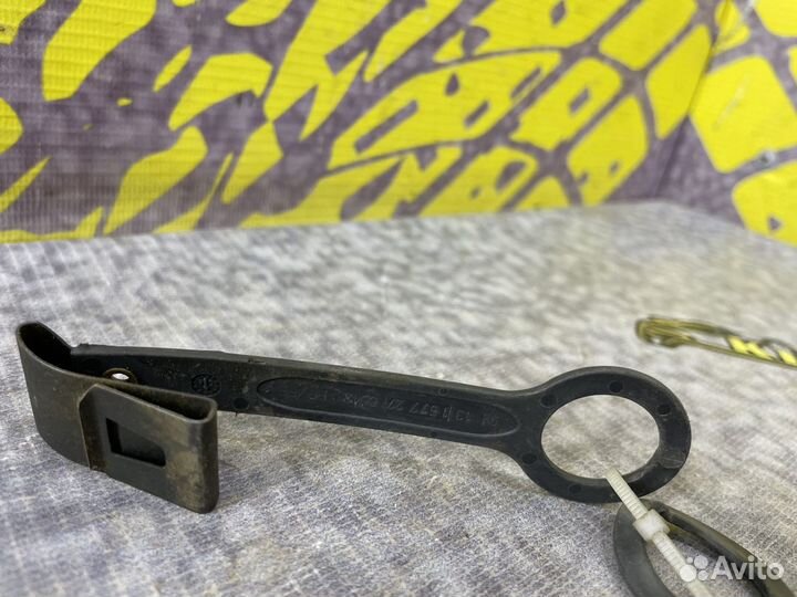 Ручка регулировки заднего сиденья Опель Астра Н h