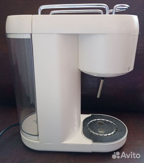 Кофеварка рожковая Pioneer CM109P white