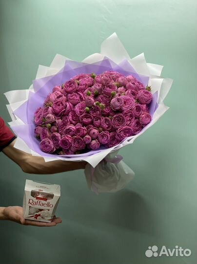 Букет кустовых роз