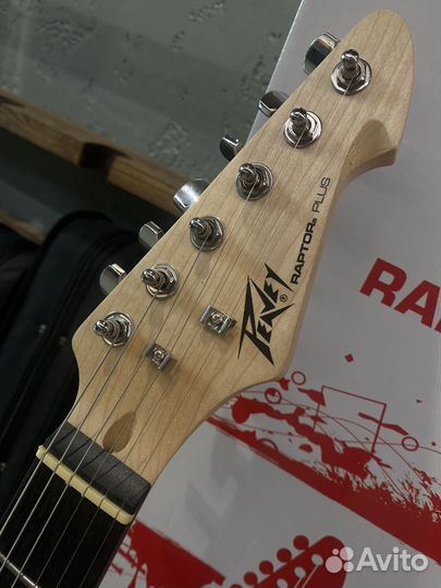 Peavey Partor Комплект Электрогитара+чехол+комбик